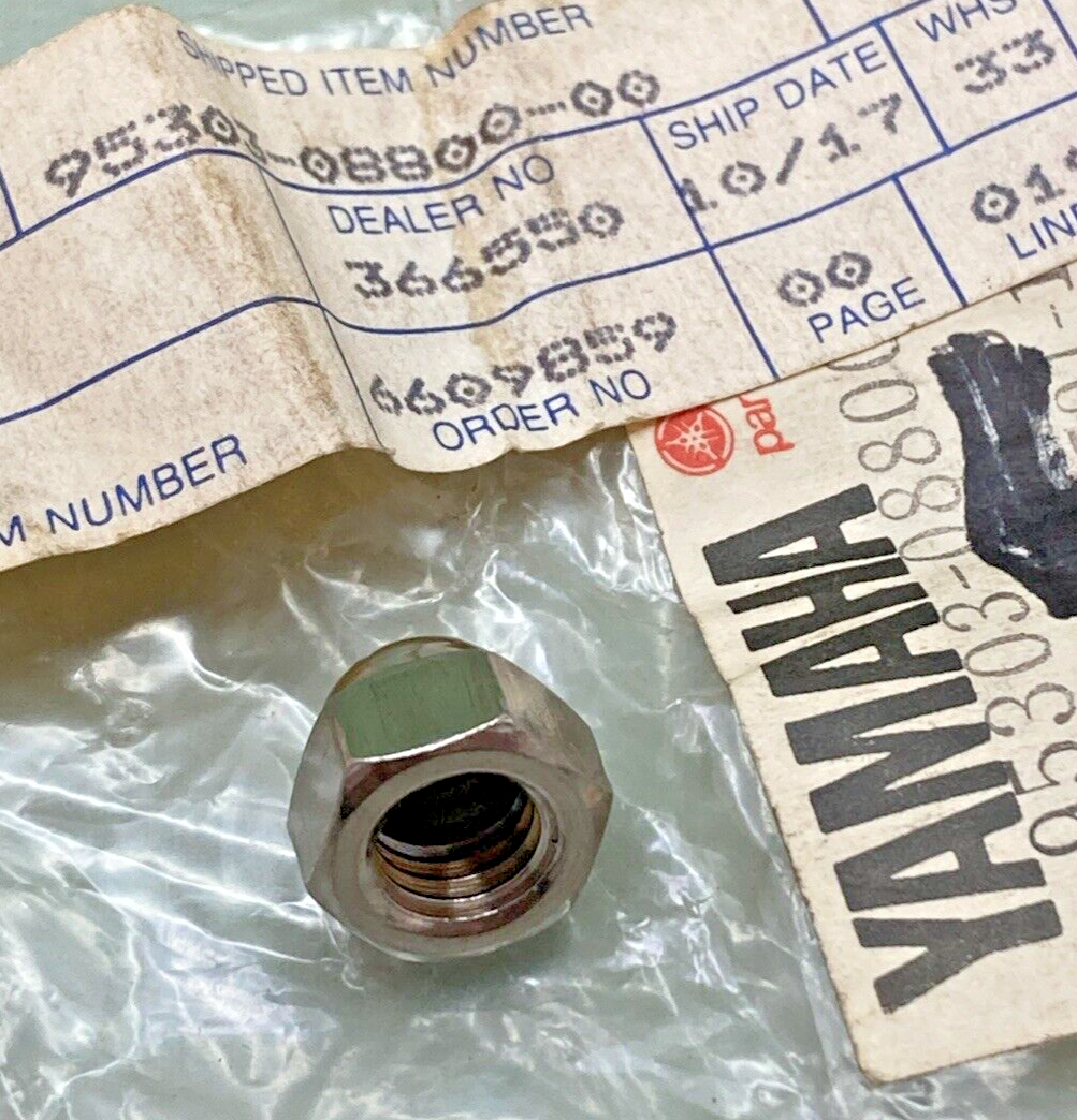 NEW GENUINE YAMAHA 95303-08800-00 NUT, CROWN