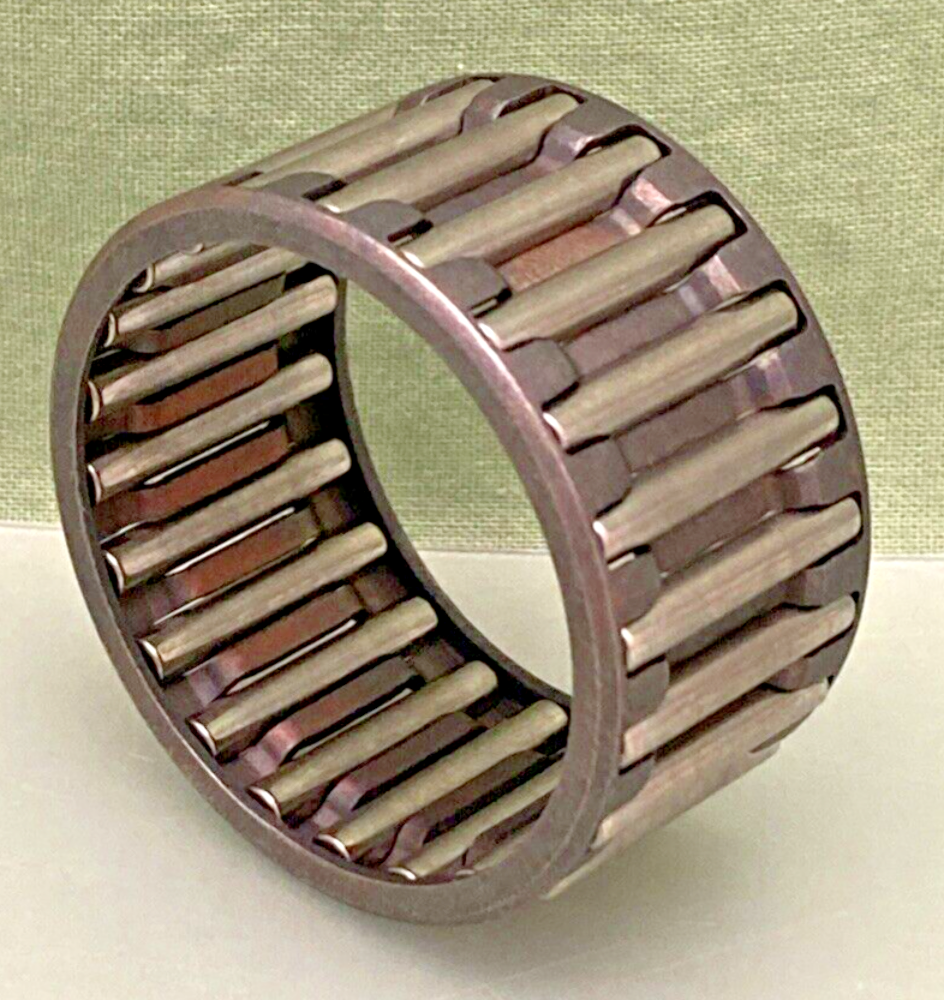 NEW GENUINE TRIUMPH T3803238 Bearing, Needle, 32X38X20