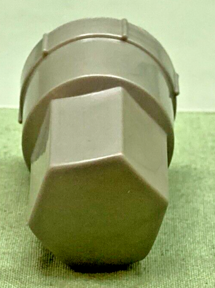 QTY 2 NEW GENUINE GM 10055362 WHEEL NUT CAP, 1990-1994 GM