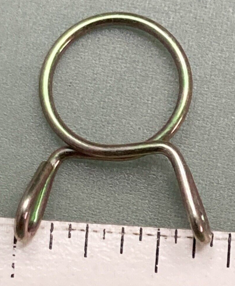 NEW REPLACES YAMAHA 90467-11102-00 CLIP FRAME FUEL TANK