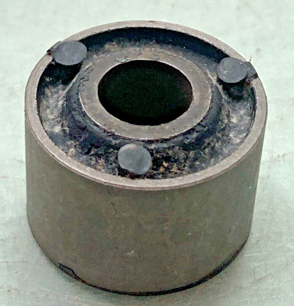 NEW REPLACES HONDA 41241-307-010 BUSH, Rr.
