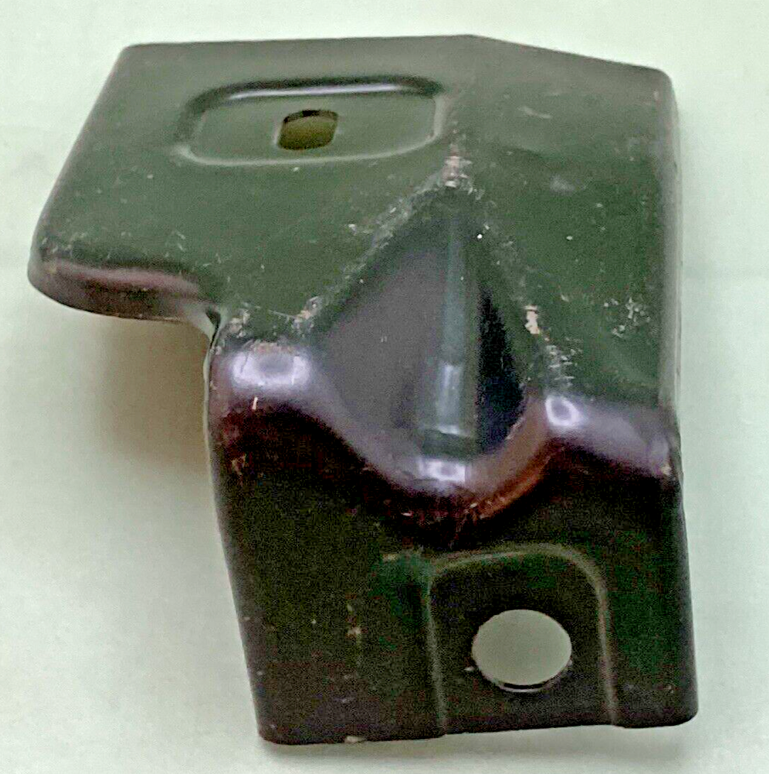 NEW REPLACES GM 10242364 BRACKET, HEADLAMP HOUSING LH