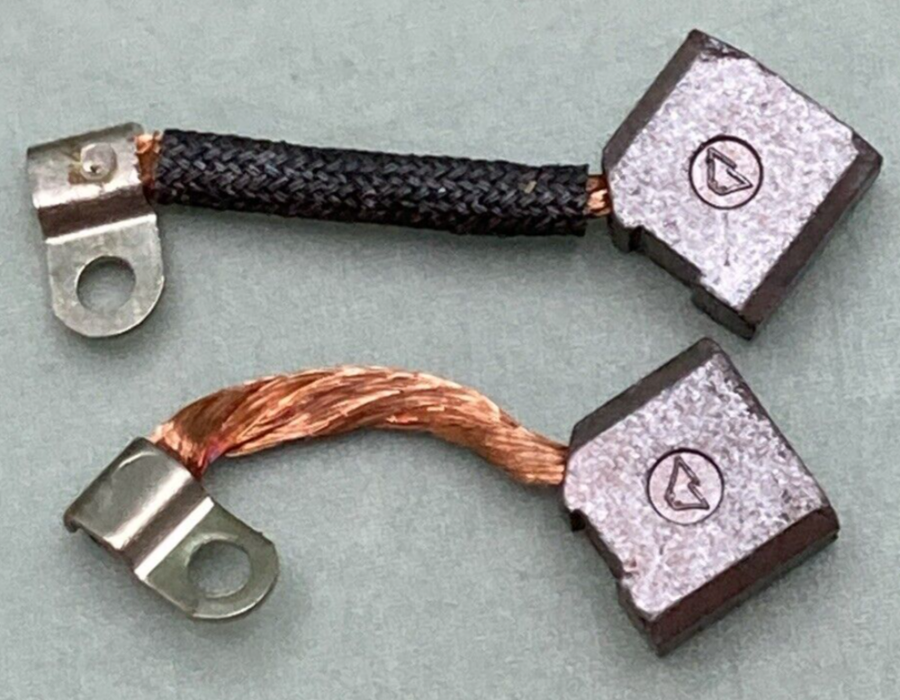 NEW GENUINE HONDA 31201-230-174 BRUSH SET