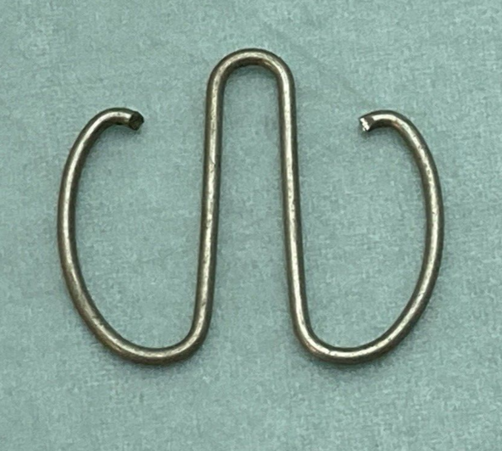 NEW GENUINE YAMAHA 434-14136-00 Seat Spring