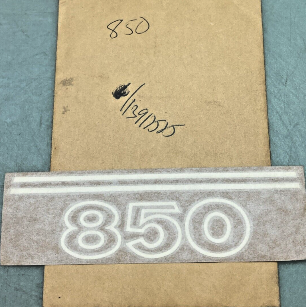 NEW MOTO GUZZI WHITE 850 DECAL