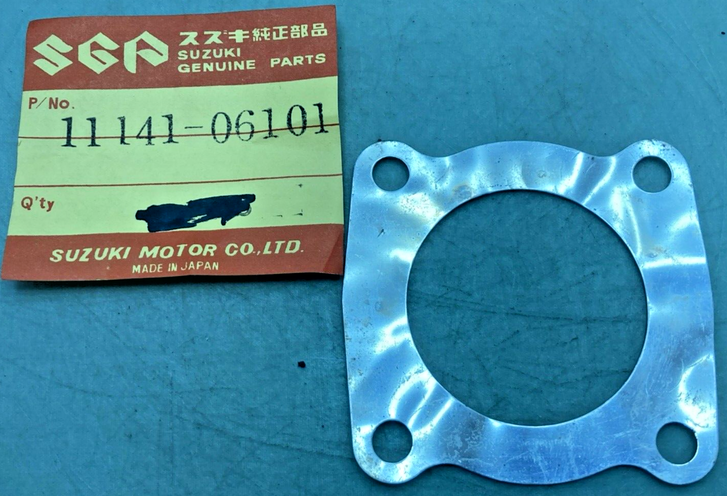 QTY 2 NEW GENUINE SUZUKI 11141-06101 CYLINDER HEAD GASKET