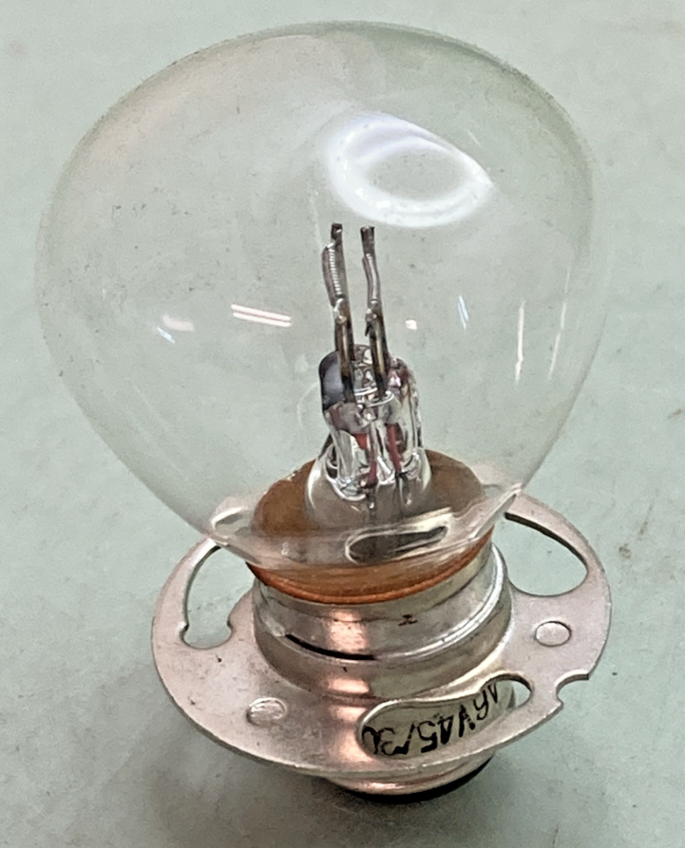 QTY 2 NEW GENUINE STANLEY A3625 6V 25W BULB