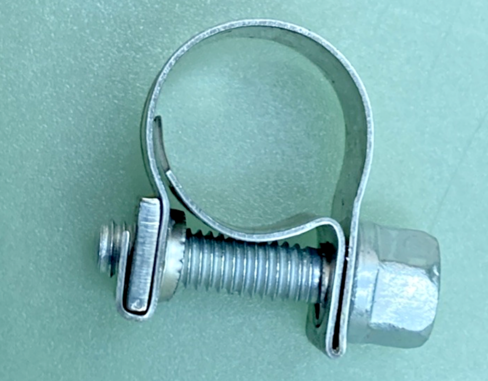 NEW GENUINE DUCATI 8A0067610 CLAMP 11MM