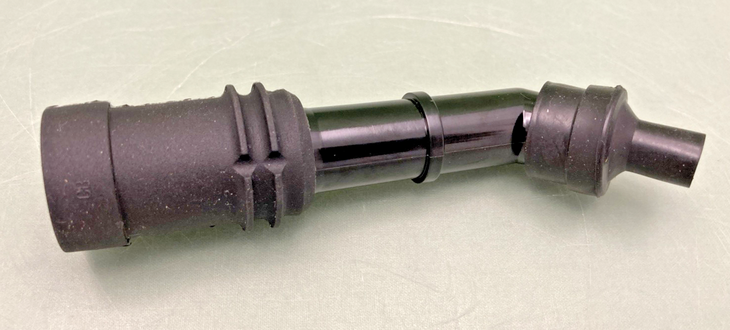 NEW GENUINE YAMAHA 4NK-82370-00 Plug Cap Assembly