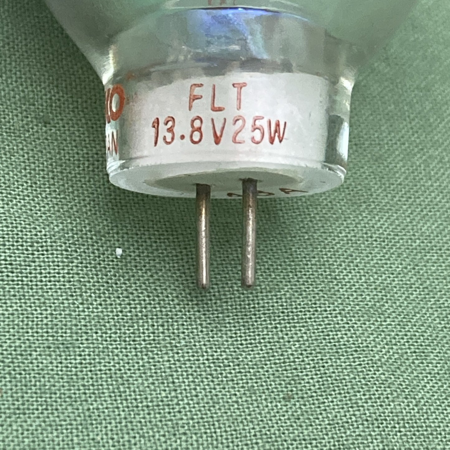 NEW GENUINE OSRAM 54440 HALOGEN PHOTO OPTIC REPLACEMENT BULB 25W 13.8V GZ4