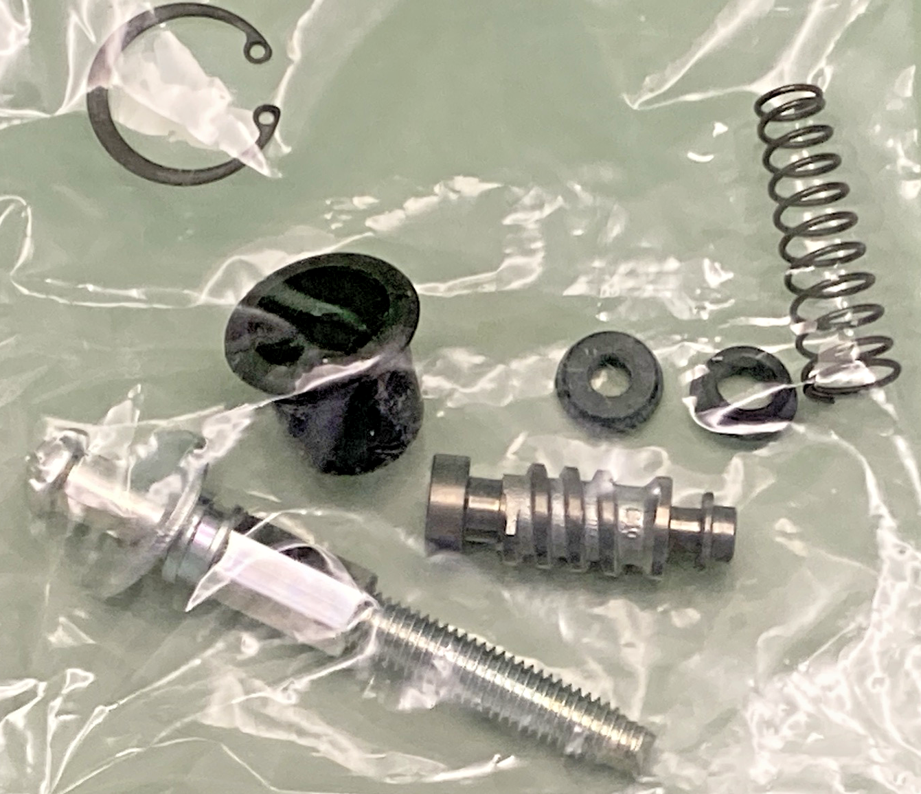 NEW GENUINE YAMAHA 5EL-W0042-50 Cylinder Kit, Master