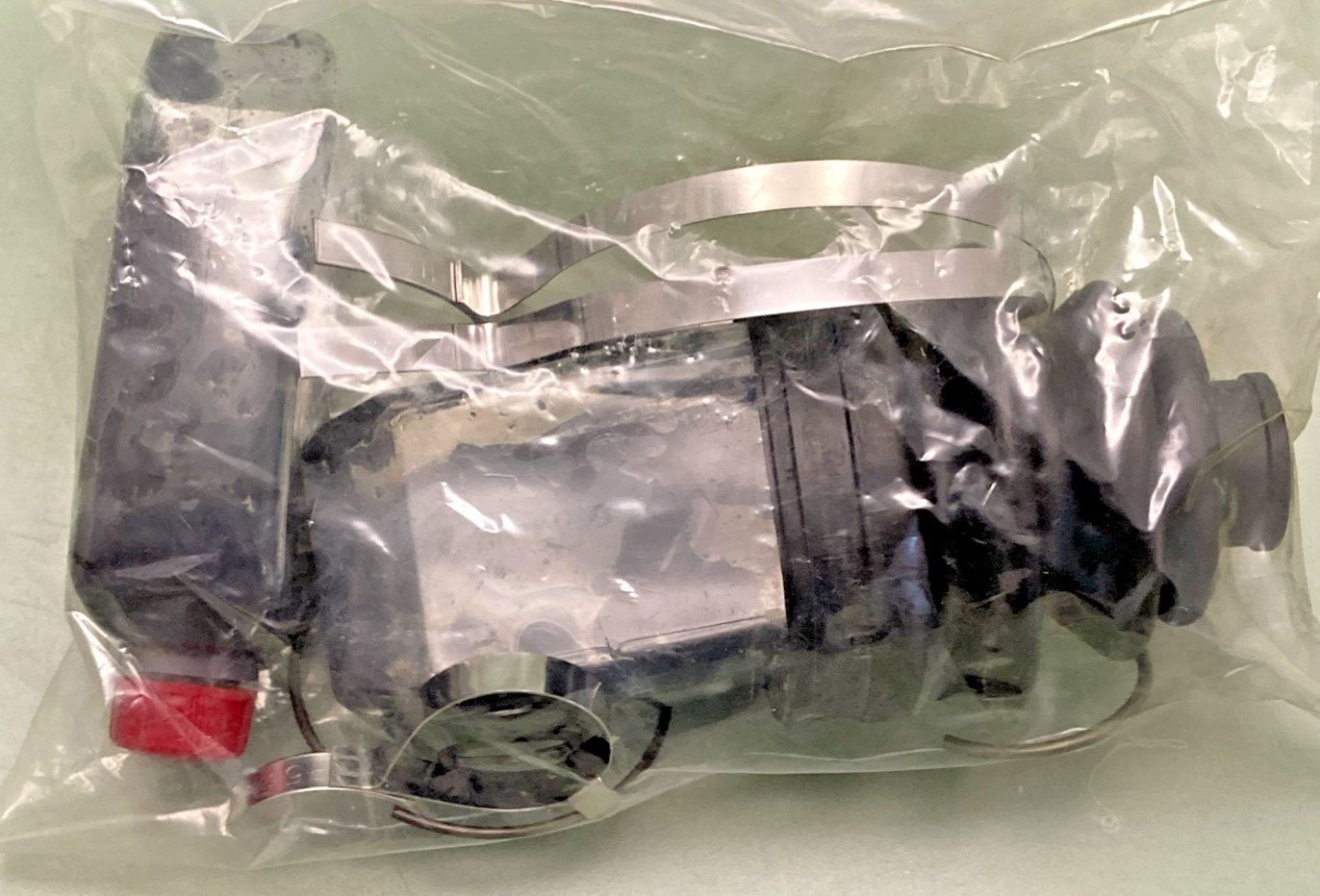 NEW GENUINE YAMAHA 5KM-2530X-12 Boot Set (ball Joint)
