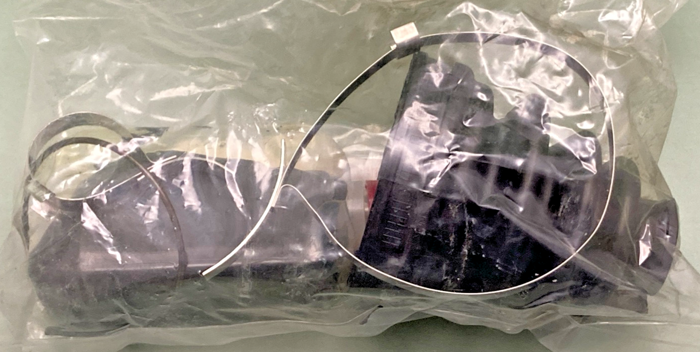 NEW GENUINE YAMAHA 4S1-2530Y-00 Boot Set (double Offset Joint)