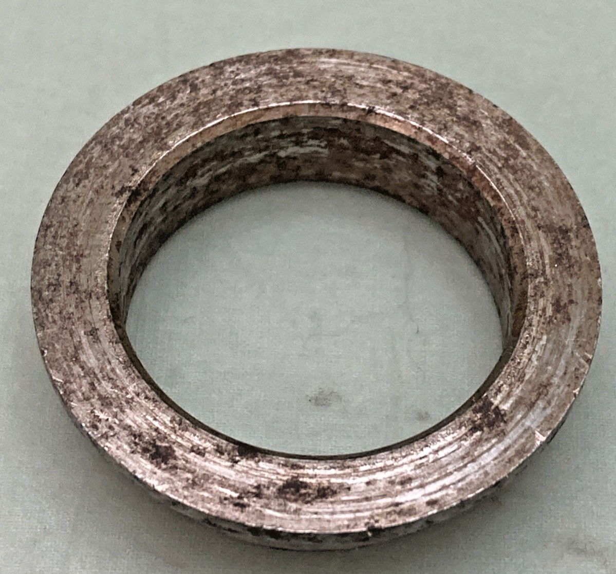 NEW GENUINE OMC 912029 Centering Cone