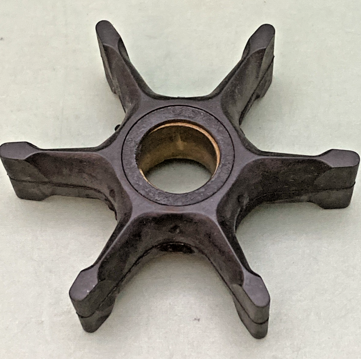 NEW GENUINE OMC 437080 Impeller & Key Assembly