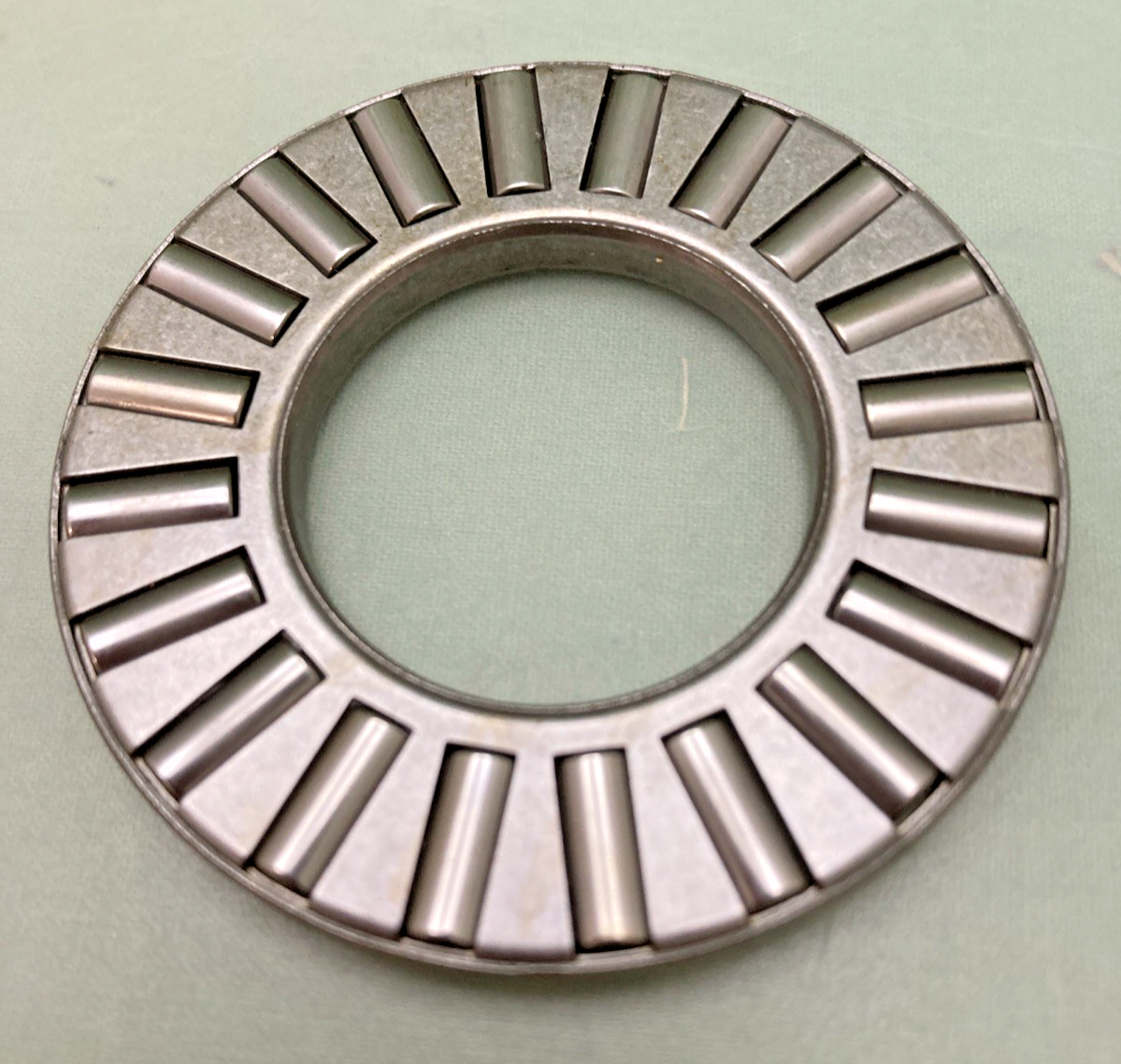 NEW GENUINE JOHNSON EVINRUDE 387656 Thrust Bearing