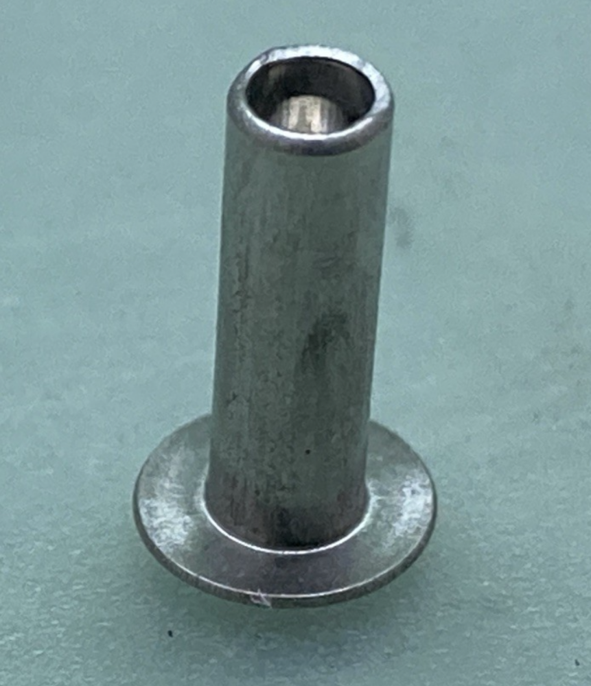QTY 2 NEW GENUINE V-TWIN 95631-61 Rivet, saddlebag clips