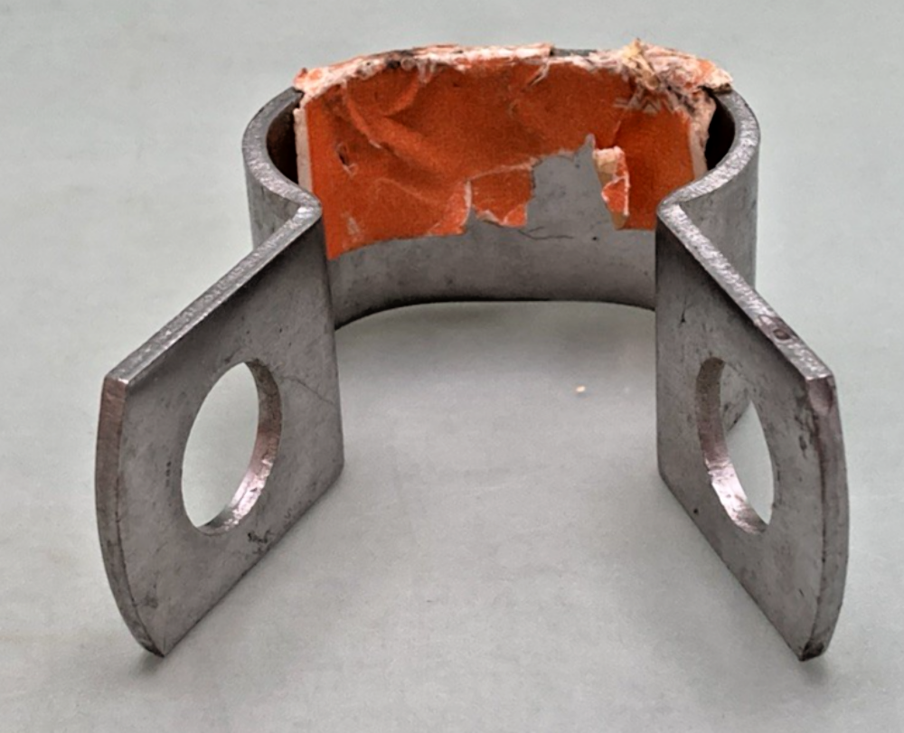 NEW GENUINE HARLEY DAVIDSON 49105-58 CLAMP, FOOTREST - 1" ENGINE GUARDS