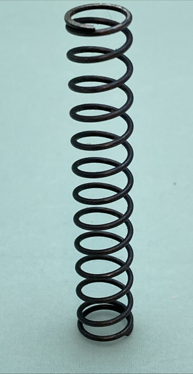 QTY 2 NEW GENUINE HARLEY DAVIDSON 24979-63 Spring, crankcase oil screen