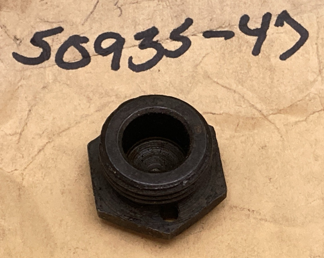 NEW REPLACES HARLEY DAVIDSON 50935-47 Footrest shaft nut
