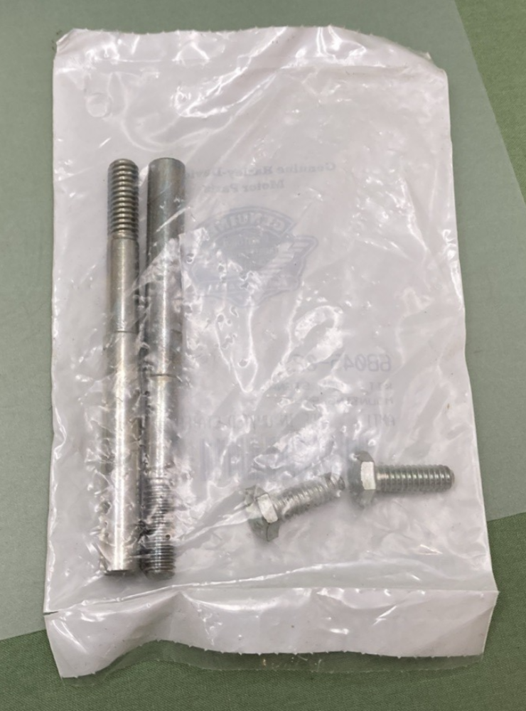 NEW GENUINE HARLEY-DAVIDSON 68485-04 HARDWARE KIT FOR XL SADDLEBAGS