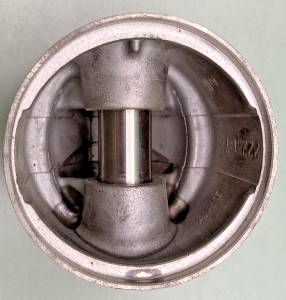 NEW GENUINE HARLEY DAVIDSON J-17551 PISTON KIT, 3-3/16 BORE O/S .010