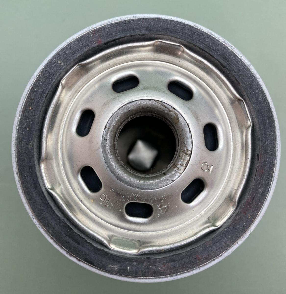 QTY 2 NEW GENUINE POWERFLO SL20252 OIL FILTER