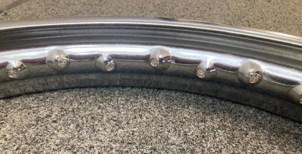 Honda 44701-273-010 Rim Fr Wheel 44701-273-315 1.85X19 New Replaces