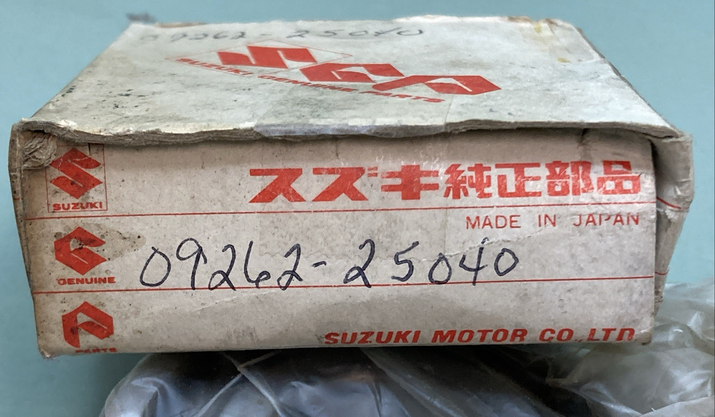 NEW GENUINE SUZUKI 09262-25040 Bearing, Lh