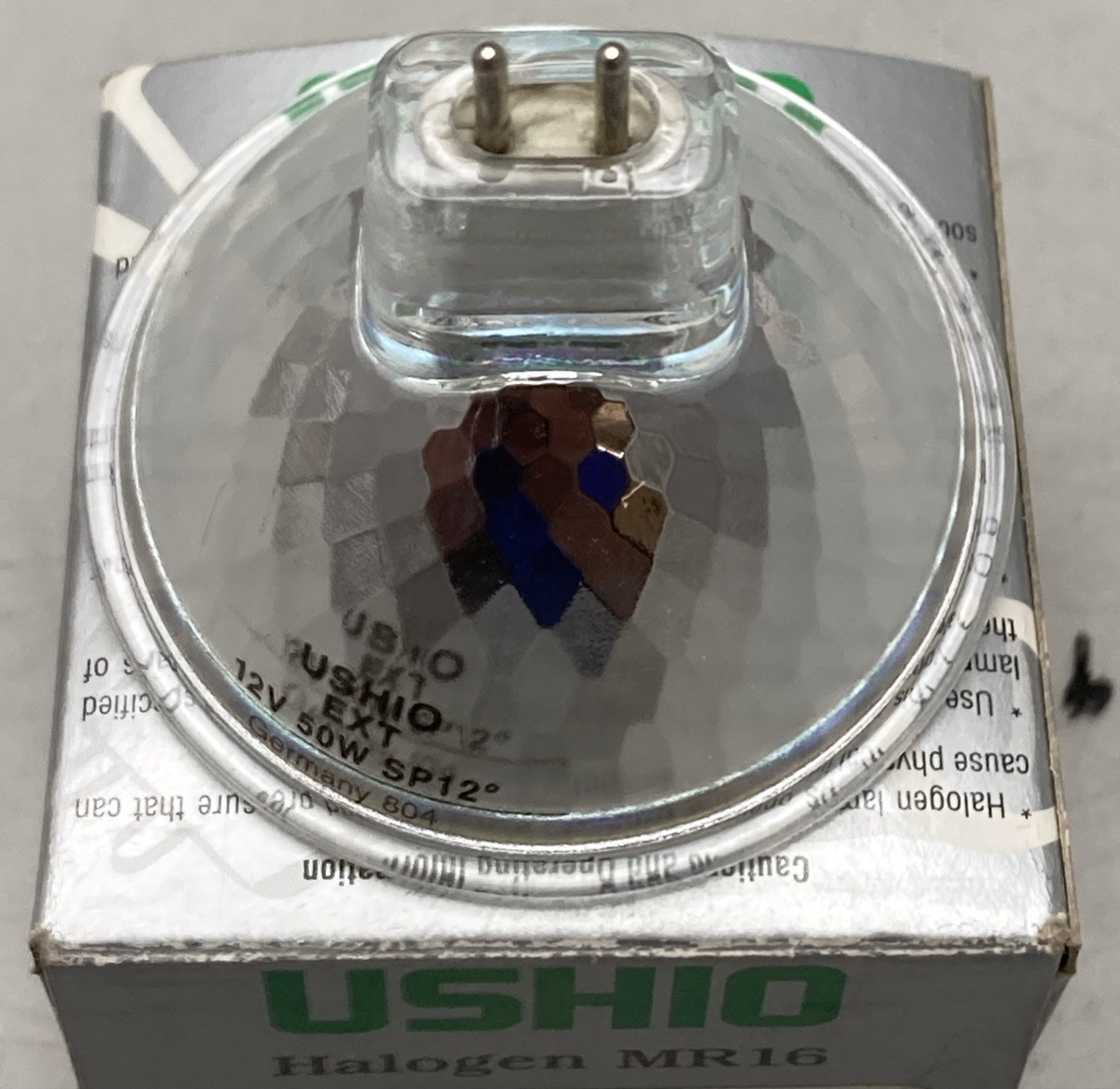 QTY 2 NEW GENUINE USHIO MR16 REFLECTOR BULB 50W