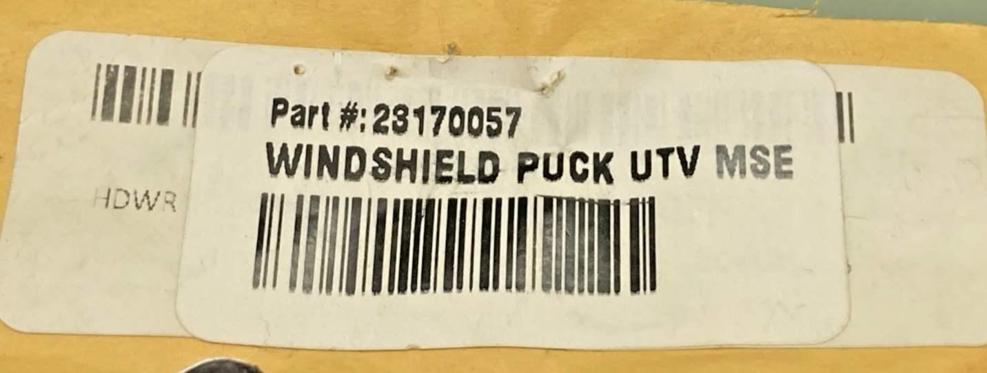 NEW REPLACES MOOSE UTILITY DIVISION 23170057 WINDSHIELD PUCK SET
