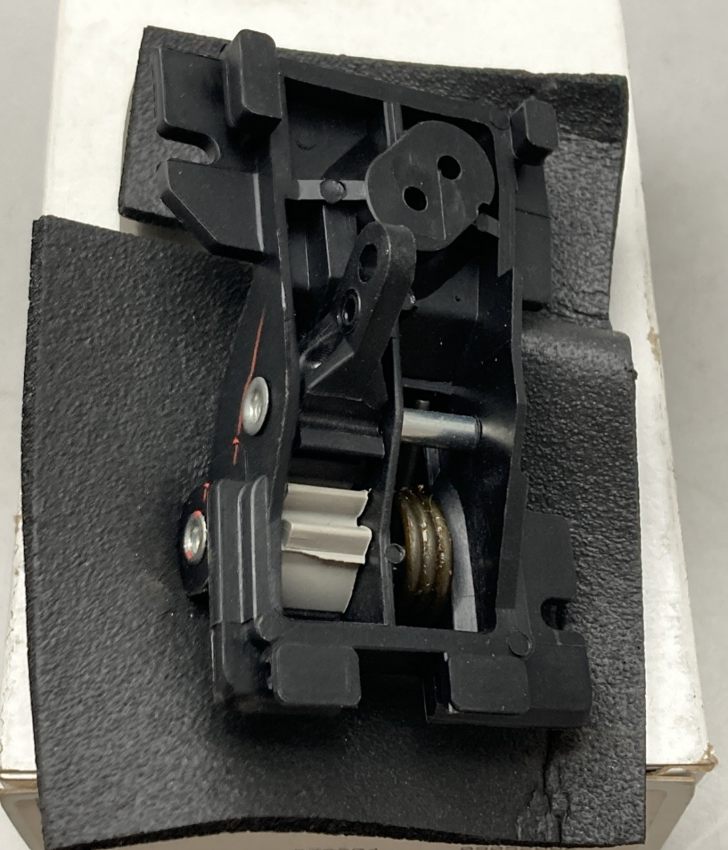 NEW GENUINE FORD F5AZ-5421819-C INTERIOR DOOR HANDLE