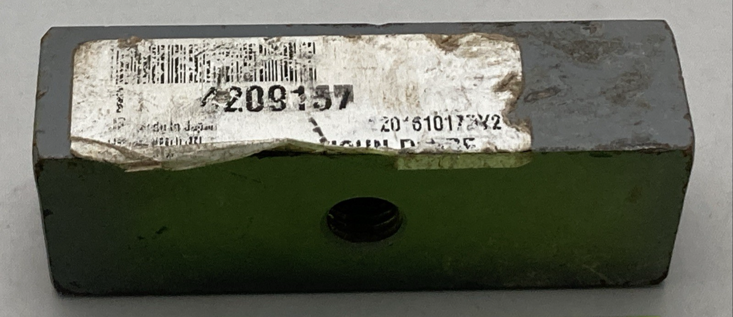 NEW GENUINE JOHN DEERE 4209157 Weld Nut