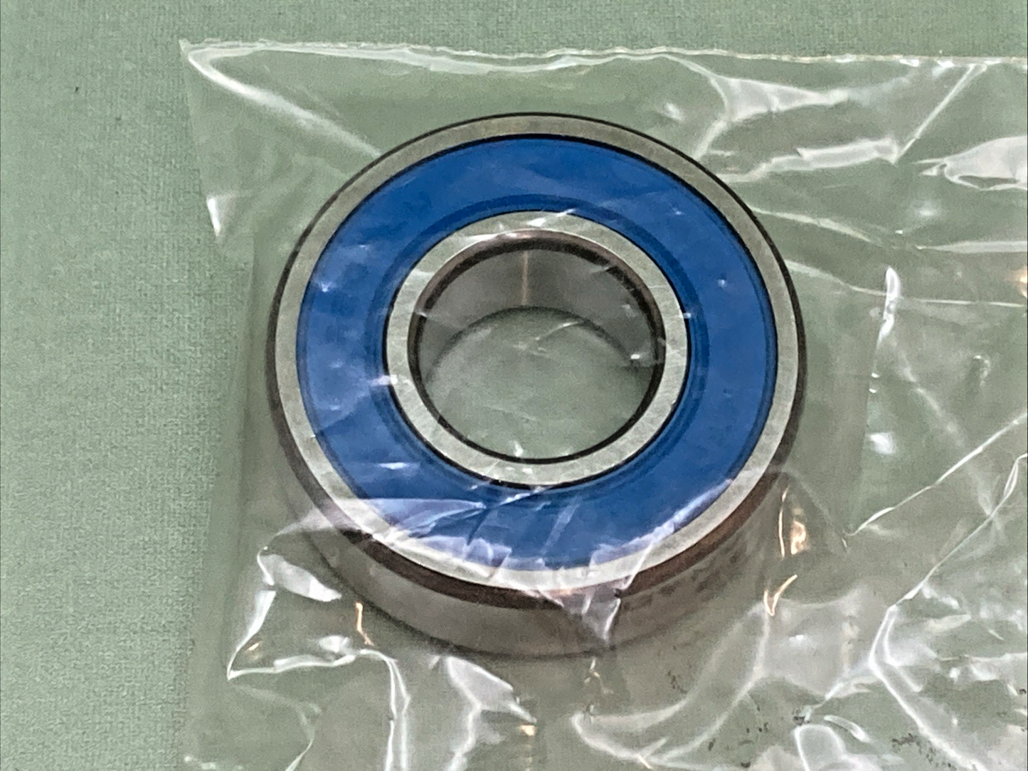 NEW GENUINE WIDE OPEN 6202-2RS BALL BEARING 15X35X11