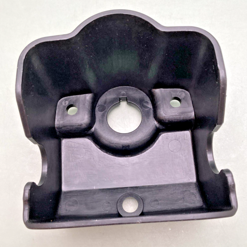 NEW GENUINE YAMAHA 2GU-26124-02 SCREW ROUND HEAD