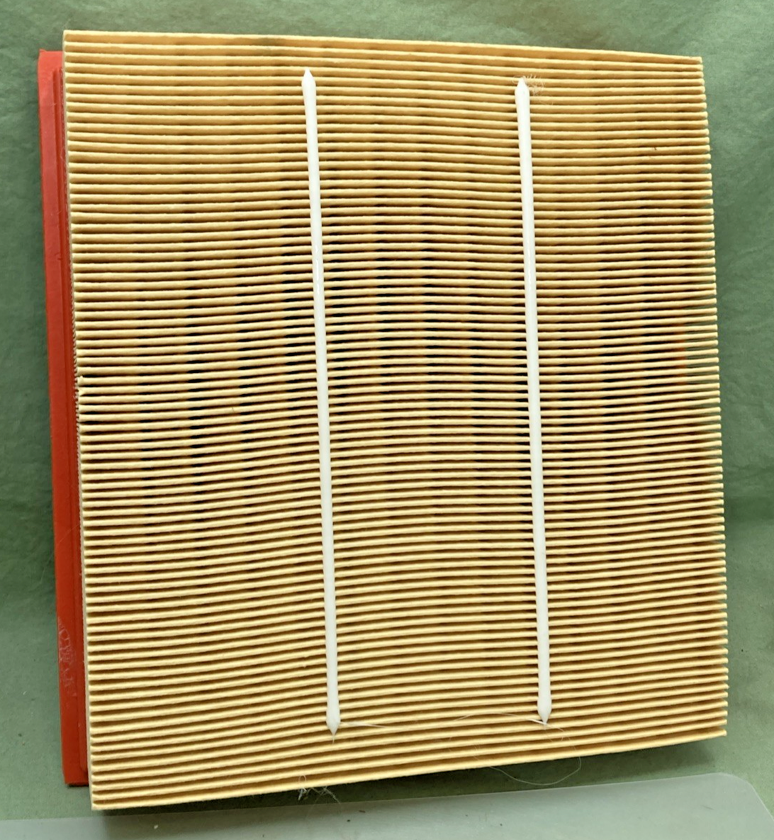 NEW GENUINE NAPA 9115 AIR FILTER