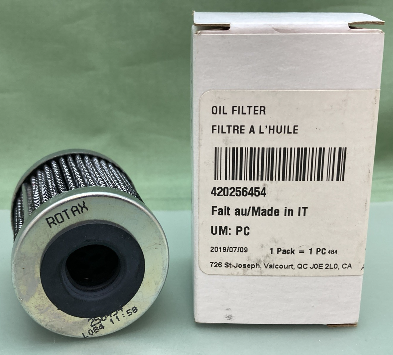 NEW GENUINE BRP 420256454 OIL FILTER