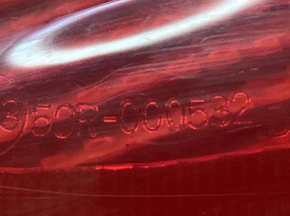 NEW GENUINE TRIUMPH 50R000532 RED REAR LIGHT LENSE