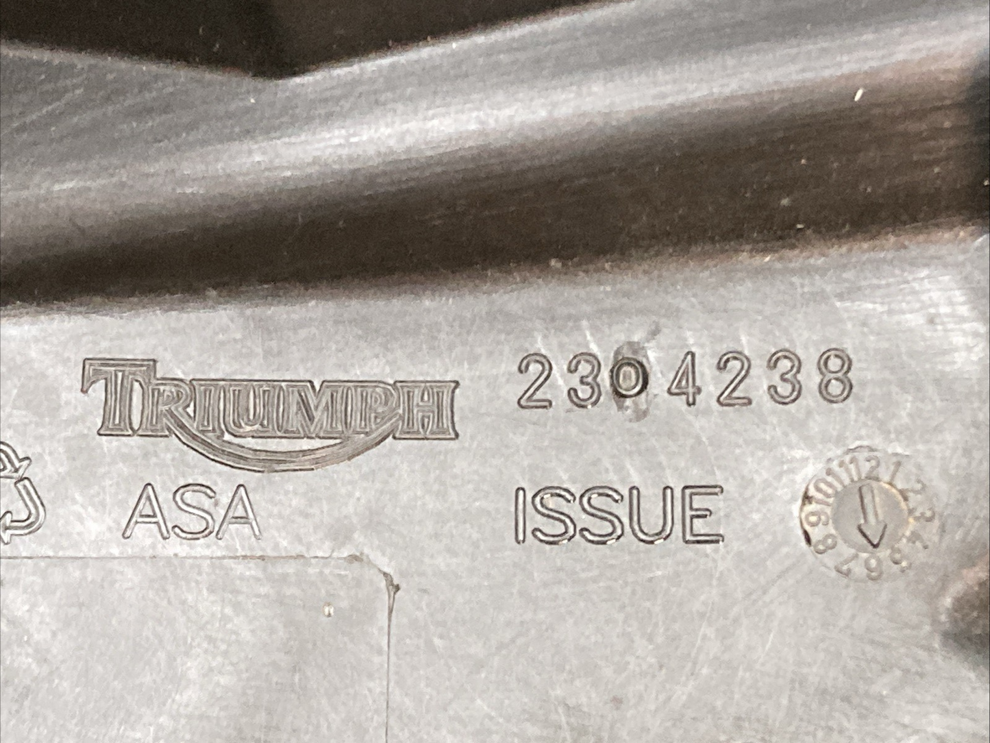 GENUINE TRIUMPH T2304238 Moulding, Finisher, Instruments