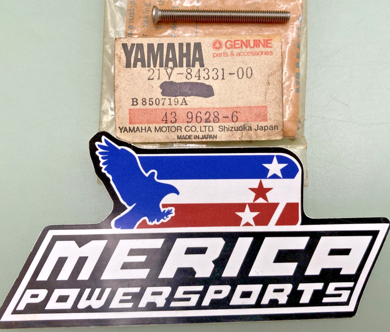 QTY 5 NEW GENUINE YAMAHA 21V-84331-00 SCREW, LENS FITTING