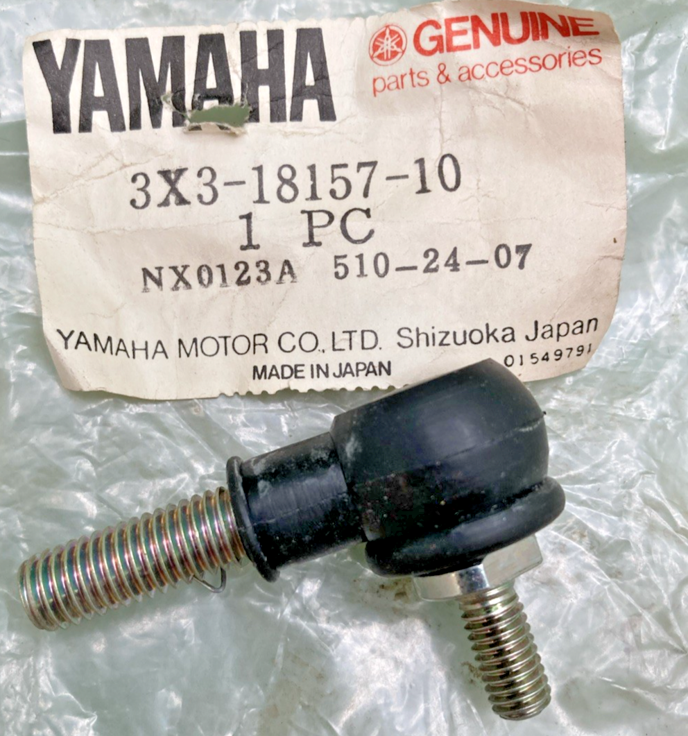 NEW GENUINE YAMAHA 3X3-18157-10 JOINT 2