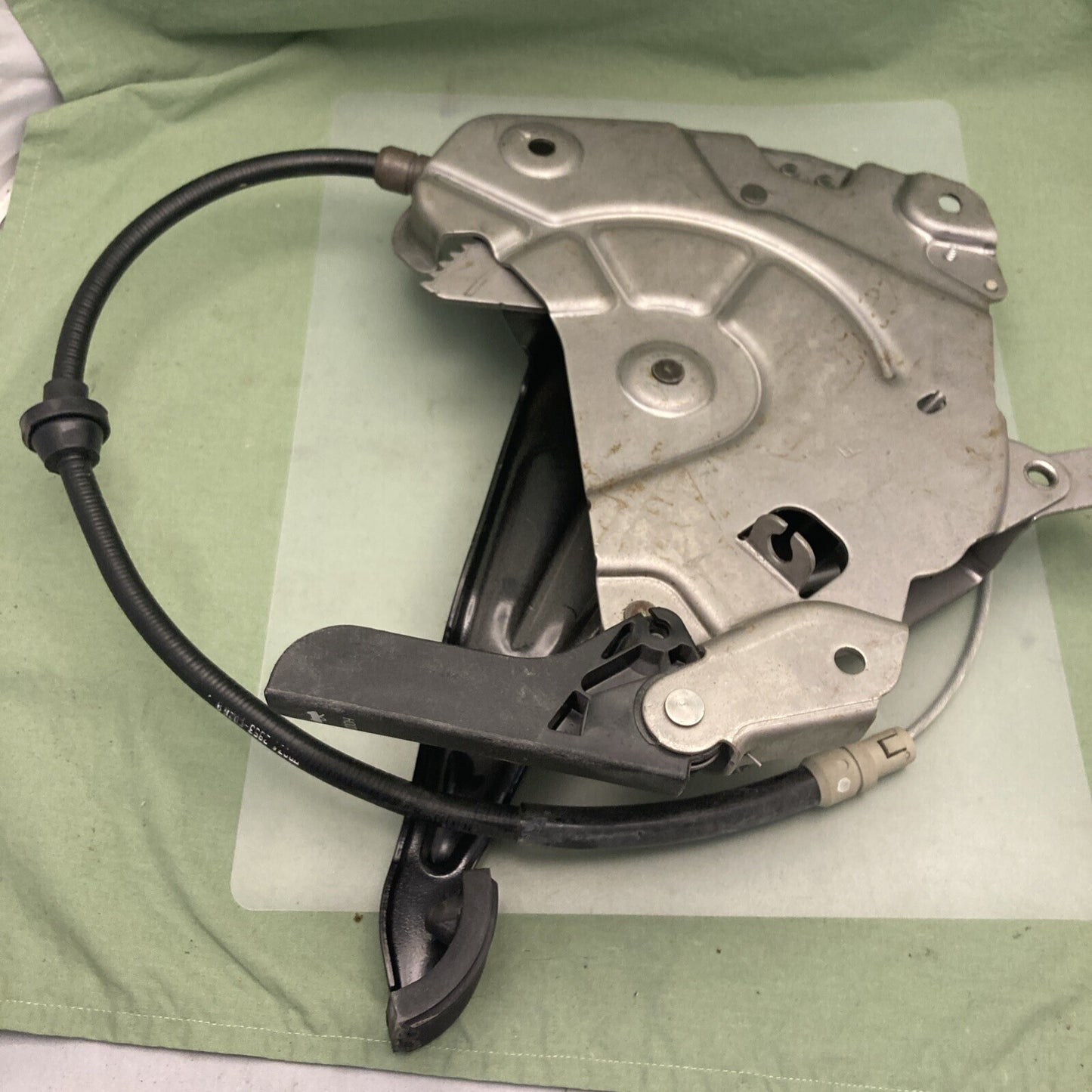 NEW GENUINE FORD BC34-2780-BP Emergency Parking Brake Pedal Hood Release Assy