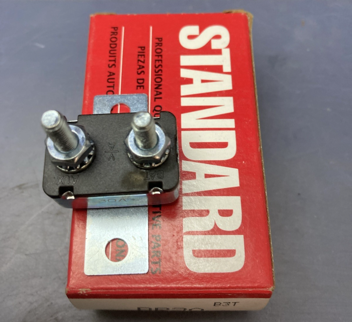 QTY 2 NEW GENUINE STANDARD BR30 IGNITION COIL MOUNTING BRACKET