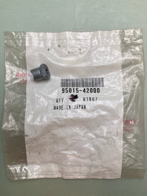 QTY 2 Honda 95015-42000 NUT New Genuine