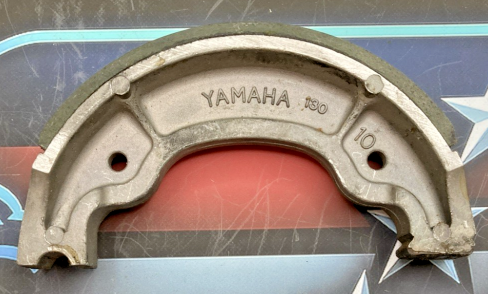 Genuine Yamaha 3LS-W2536-00 Front Brake shoe, Fits: TW200, XV250, XT350