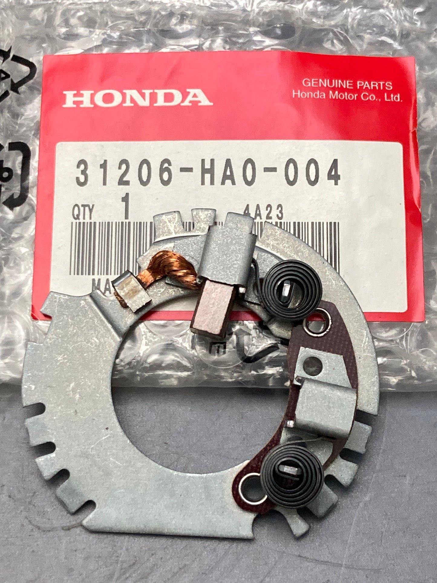 New Genuine Honda 31206-HA0-004 Brush Holder Plate