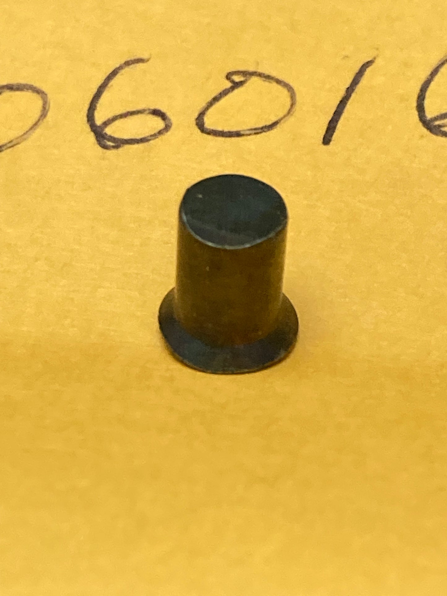 New Replaces Yamaha 90261-06016-00 Rivet, Cntrsnk, Hd