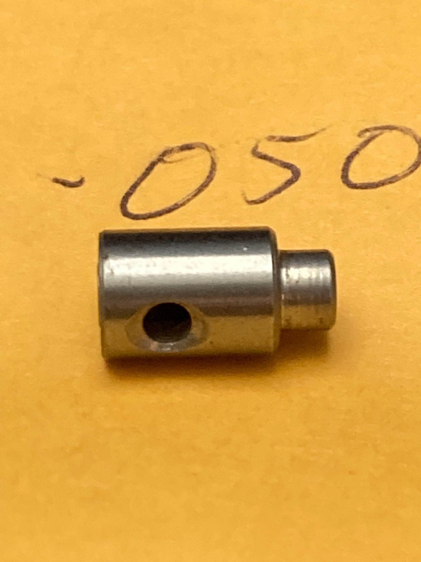 Qty 2 New Replaces Yamaha 90249-05041-00 Pin, Special, Shape