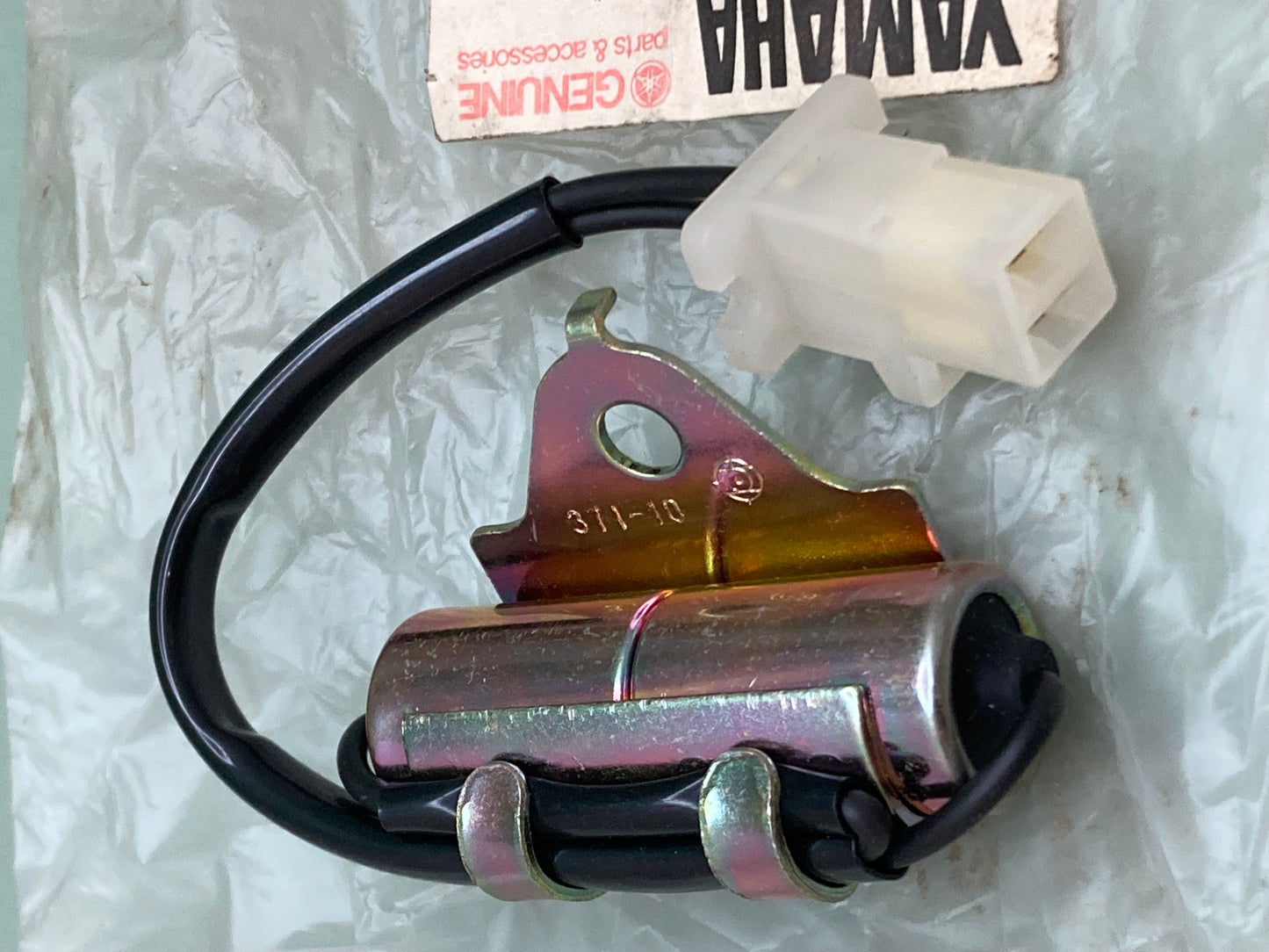 New Genuine Yamaha 371-81625-10 Condenser