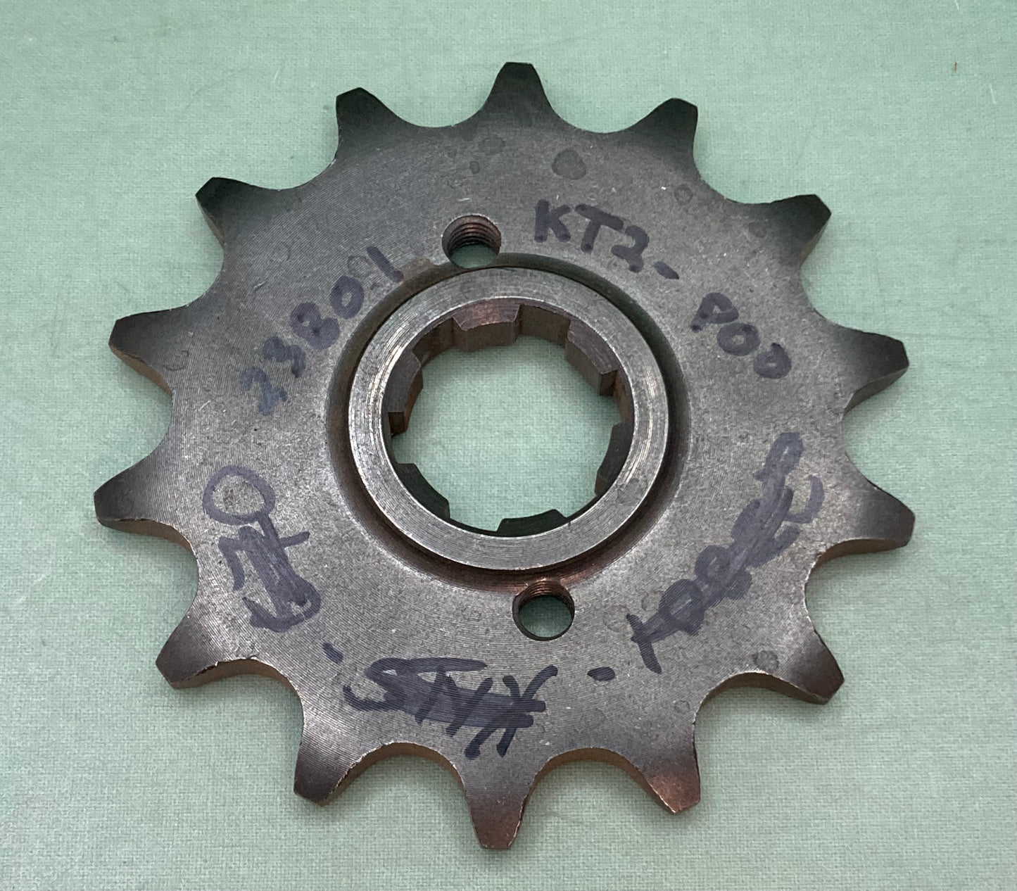 New Replaces Honda 23801-KT2-P00 Sprocket. Drive, 14T